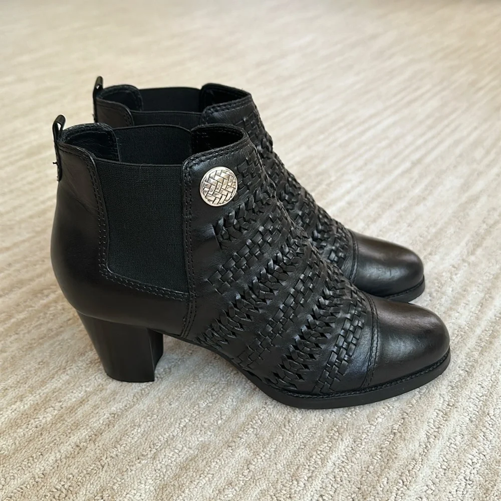Like New: Brighton Woven Galore Boots Black Asmara Leather Ankle Boots Size 7